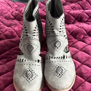 Very G Gray Cutout Ankle Booties